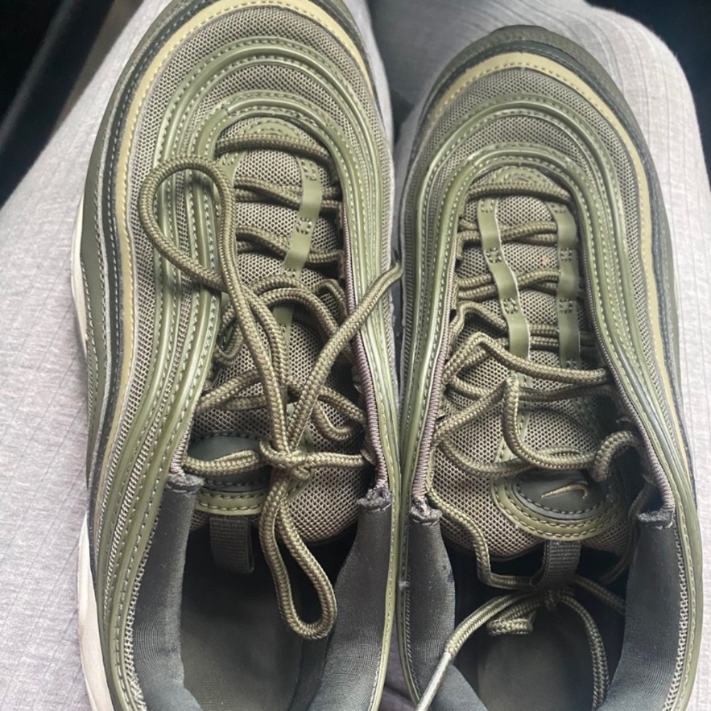 Air max 97 olive green.